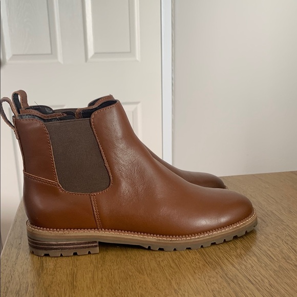 Lands' End | Shoes | Lands End Brown Leather Chelsea Boots With Lug ...